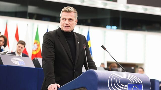Filip Turek kope do prezidenta: Kvůli Pavlovi zvažuje vstup do slovenské politiky